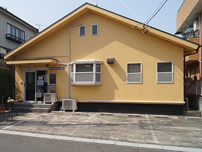 病院前駐車場